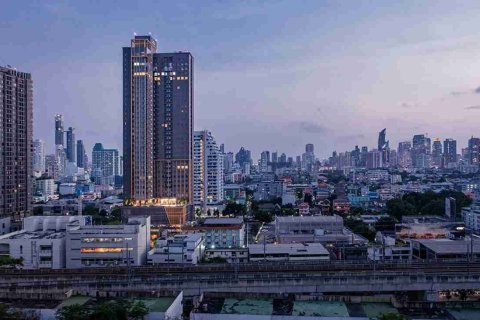 Haus in Bangkok, Thailand 1 Schlafzimmer № 183845 - Foto 3