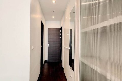 Dúplex de 1 dormitorio en Bangkok, Tailandia № 146819 - foto 8