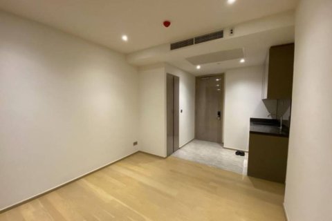 Condo in Bangkok, Thailand, 1 bedroom № 146821 - photo 2