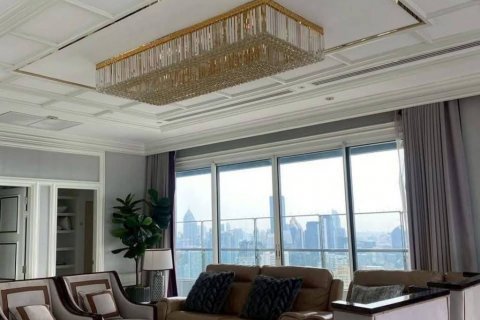 Penthouse in Bangkok, Thailand 5 bedrooms № 134483