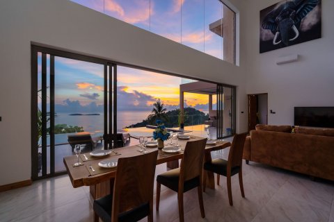 Casa de 4 dormitorios en Ko Samui, Tailandia № 65542 - foto 4
