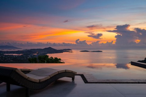 Casa de 4 dormitorios en Ko Samui, Tailandia № 65542 - foto 18