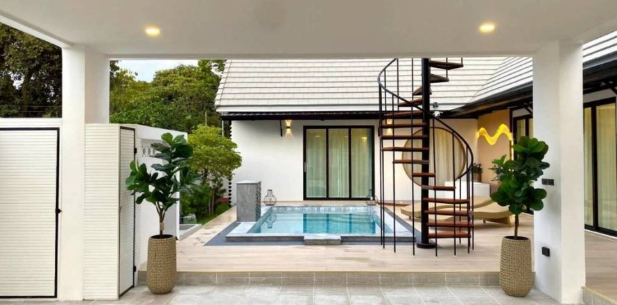 Chalet de 3 dormitorios en Pattaya, Tailandia № 150415