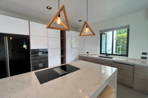 Chalet de 3 dormitorios en Hua Hin, Tailandia № 150418 - foto 9