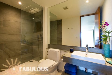 Condominio de 2 dormitorios en Kata, Tailandia № 179428 - foto 12