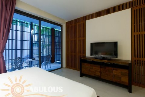 Condominio de 2 dormitorios en Kata, Tailandia № 179428 - foto 14