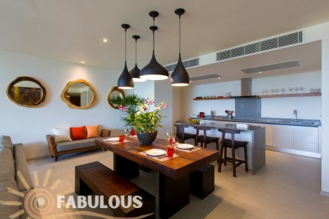 Condominio de 2 dormitorios en Kata, Tailandia № 179428 - foto 2