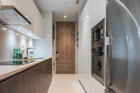 Condominio de 2 dormitorios en Bangkok, Tailandia № 183613 - foto 14