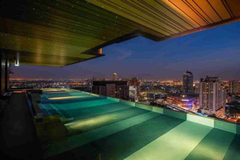 Condominio de 1 dormitorio en Bangkok, Tailandia № 183612 - foto 2