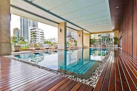 Condominio de 2 dormitorios en Bangkok, Tailandia № 183607 - foto 2