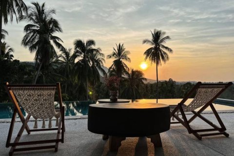 Chalet de 5 dormitorios en Surat Thani, Tailandia № 152461 - foto 6