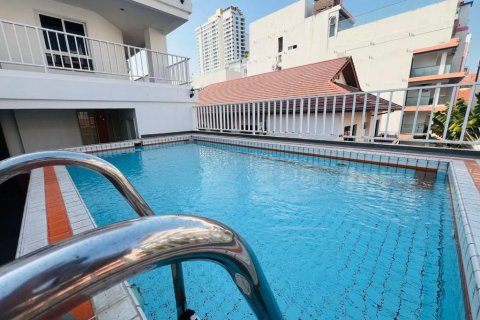 Apartamento de 3 habitaciones en Pattaya, Tailandia № 205866 - foto 12