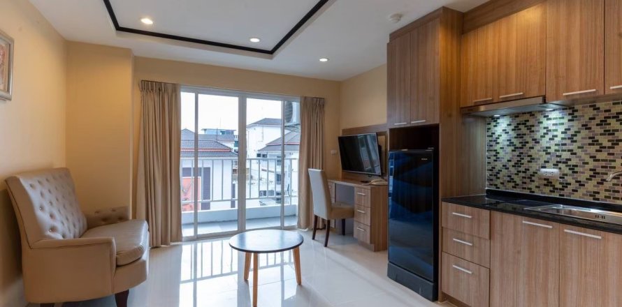 Apartamento de 3 habitaciones en Pattaya, Tailandia № 205867