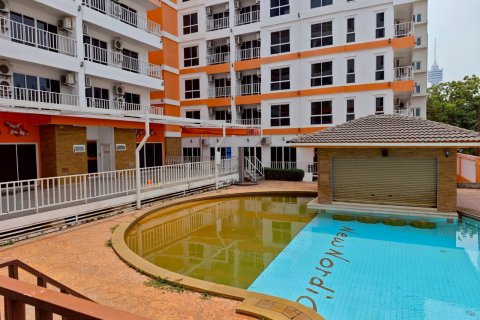 Apartamento de 3 habitaciones en Pattaya, Tailandia № 205867 - foto 10