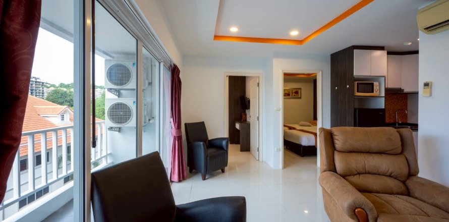Apartamento de 3 habitaciones en Pattaya, Tailandia № 205868