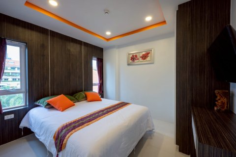 Apartamento de 3 habitaciones en Pattaya, Tailandia № 205868 - foto 7