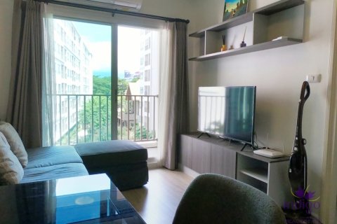 Condo in Chiang Mai, Thailand, 2 bedrooms  № 200348