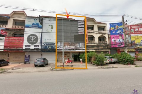 Propriété commerciale à Chiang Mai, Thaïlande 640 m2 № 200349 - photo 3