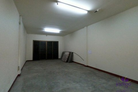 Propriété commerciale à Chiang Mai, Thaïlande 640 m2 № 200349 - photo 22