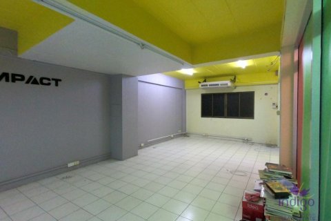 Propriété commerciale à Chiang Mai, Thaïlande 640 m2 № 200349 - photo 14