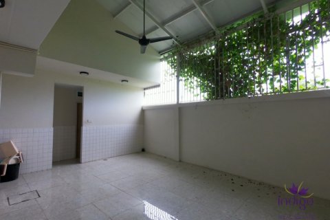 Propriété commerciale à Chiang Mai, Thaïlande 640 m2 № 200349 - photo 10