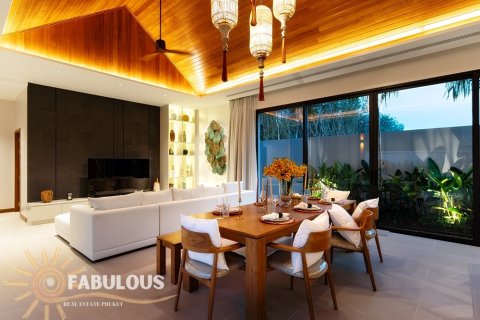 Chalet de 3 dormitorios en Bang Tao, Tailandia № 179360 - foto 6