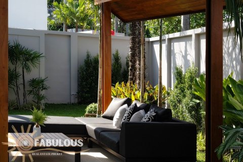 Chalet de 3 dormitorios en Bang Tao, Tailandia № 179360 - foto 14