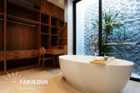Chalet de 3 dormitorios en Bang Tao, Tailandia № 179360 - foto 8