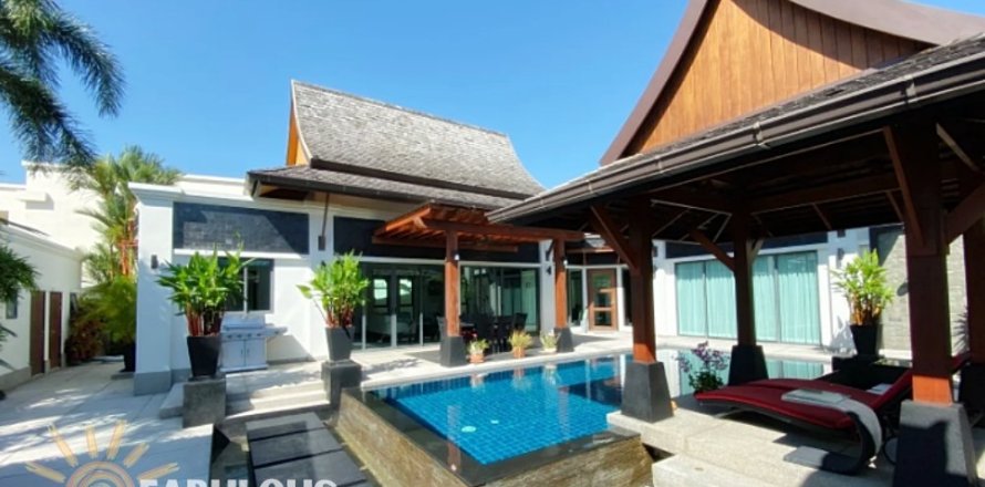 Chalet de 3 dormitorios en Bang Tao, Tailandia № 179358