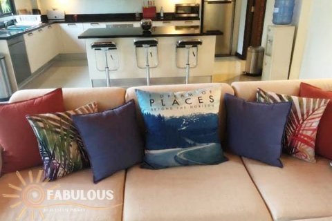 Chalet de 3 dormitorios en Bang Tao, Tailandia № 179358 - foto 11