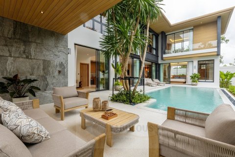 Villa in Chalong, Thailand 5 bedrooms № 179359 - photo 16