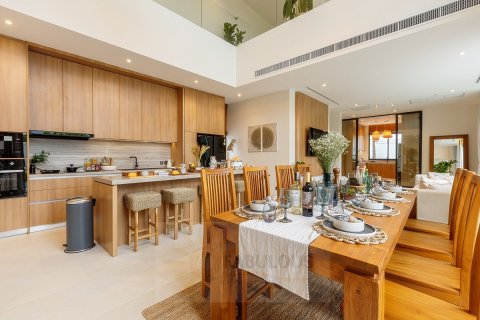 Villa in Chalong, Thailand 5 bedrooms № 179359 - photo 3