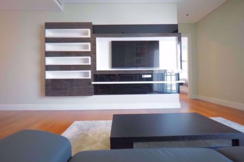 Sobre plano Bright Sukhumvit 24 en Bangkok, Tailandia № 36707 - foto 2