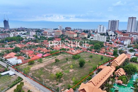 Terrain à Pattaya, Thaïlande 19004 m2 № 198136 - photo 3