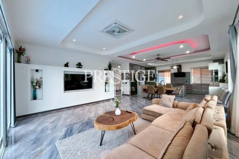 บ้านในพัทยา, ประเทศไทย 4 ห้องนอน № 198134 - รูปถ่าย 4