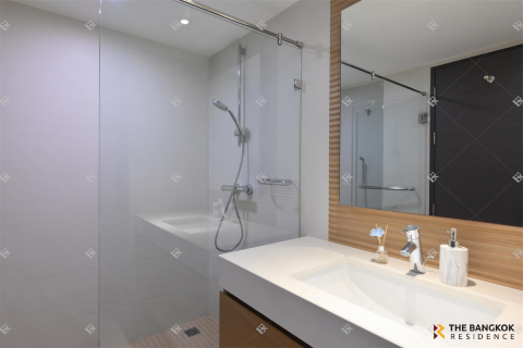 Apartment in Bangkok, Thailand 3 bedrooms № 190210 - photo 8