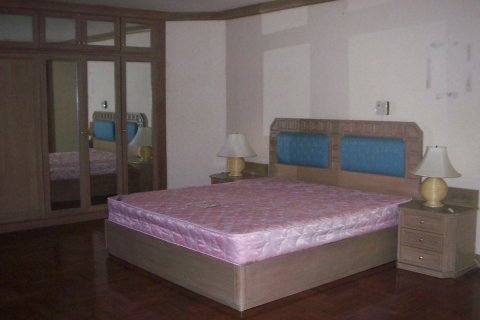 Condominio de 3 dormitorios en Bangkok, Tailandia № 143738 - foto 5