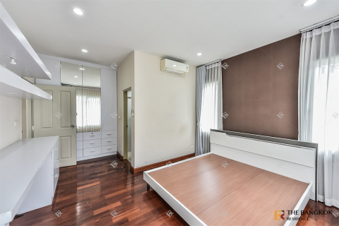 Eigentumswohnung in Bangkok, Thailand, 5 Schlafzimmer  № 186640 - Foto 7