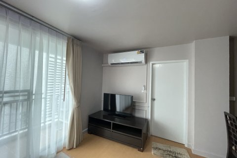 Estudio en el condominio en Watthana, Bangkok, Tailandia № 167476 - foto 7