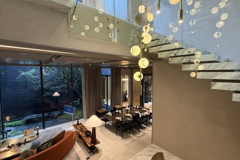 House in Bangkok, Thailand 5 bedrooms № 156275 - photo 14