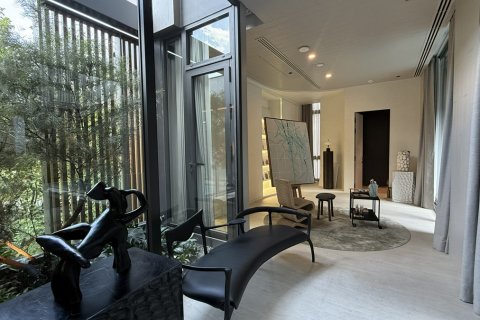 House in Bangkok, Thailand 5 bedrooms № 156275 - photo 15