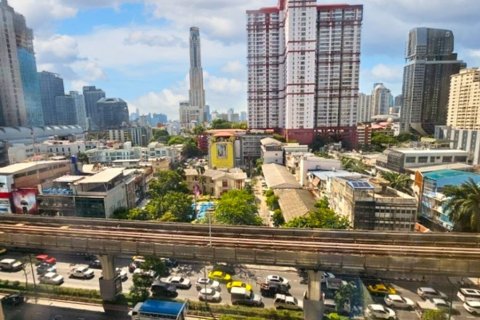 Dúplex de 2 dormitorios en Bangkok, Tailandia № 114160 - foto 8