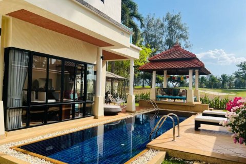 Chalet de 4 dormitorios en Phuket, Tailandia № 114157