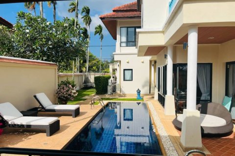Chalet de 4 dormitorios en Phuket, Tailandia № 114157 - foto 2