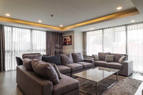 Condominio de 3 dormitorios en Pattaya, Tailandia № 170424 - foto 3