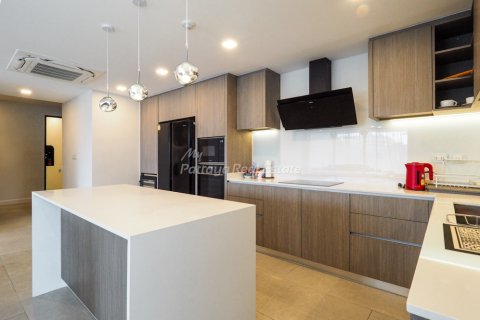 Condominio de 3 dormitorios en Pattaya, Tailandia № 170424 - foto 8