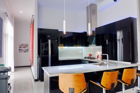 Estudio en Pattaya, Tailandia № 170421 - foto 18