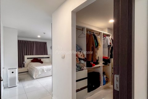 Condominio de 2 dormitorios en Bang Lamung, Tailandia № 170423 - foto 15