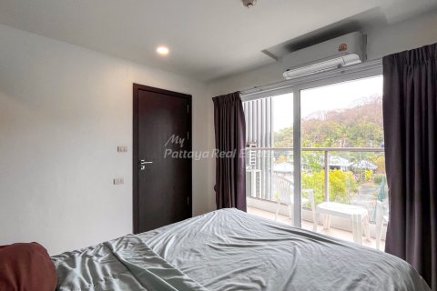 Condominio de 2 dormitorios en Bang Lamung, Tailandia № 170423 - foto 23