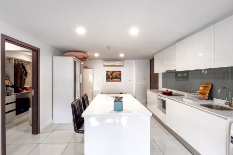 Condominio de 2 dormitorios en Bang Lamung, Tailandia № 170423 - foto 8